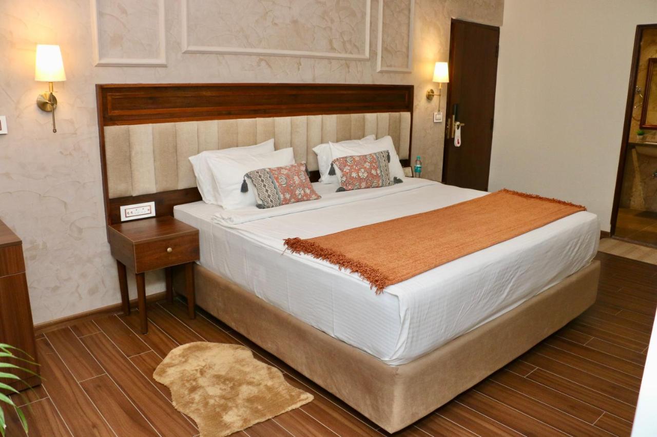 Nalapad'S Hotel Bangalore International Esterno foto