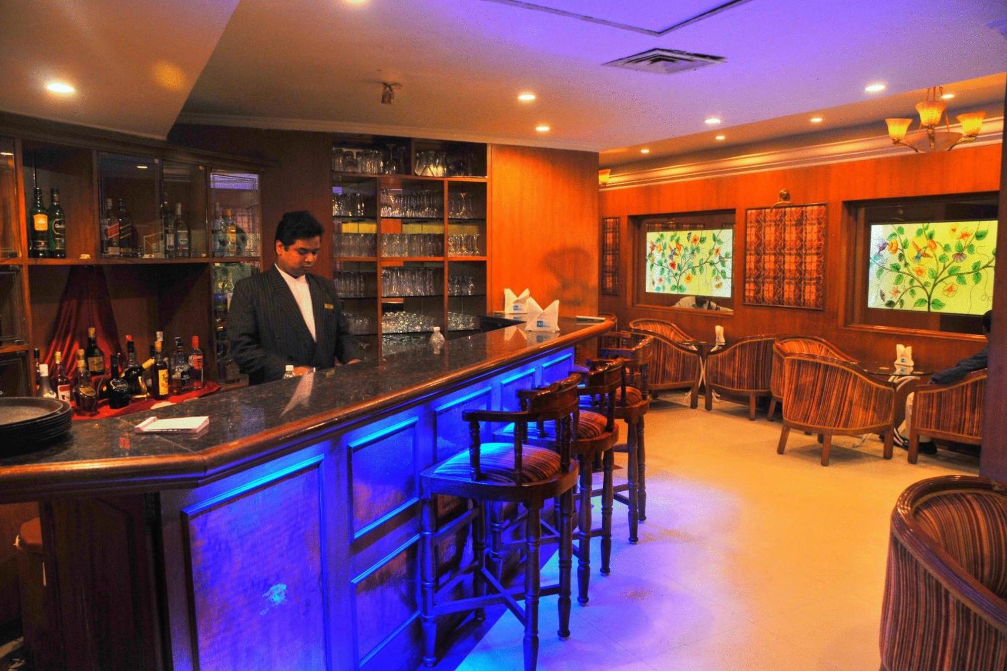 Nalapad'S Hotel Bangalore International Ristorante foto