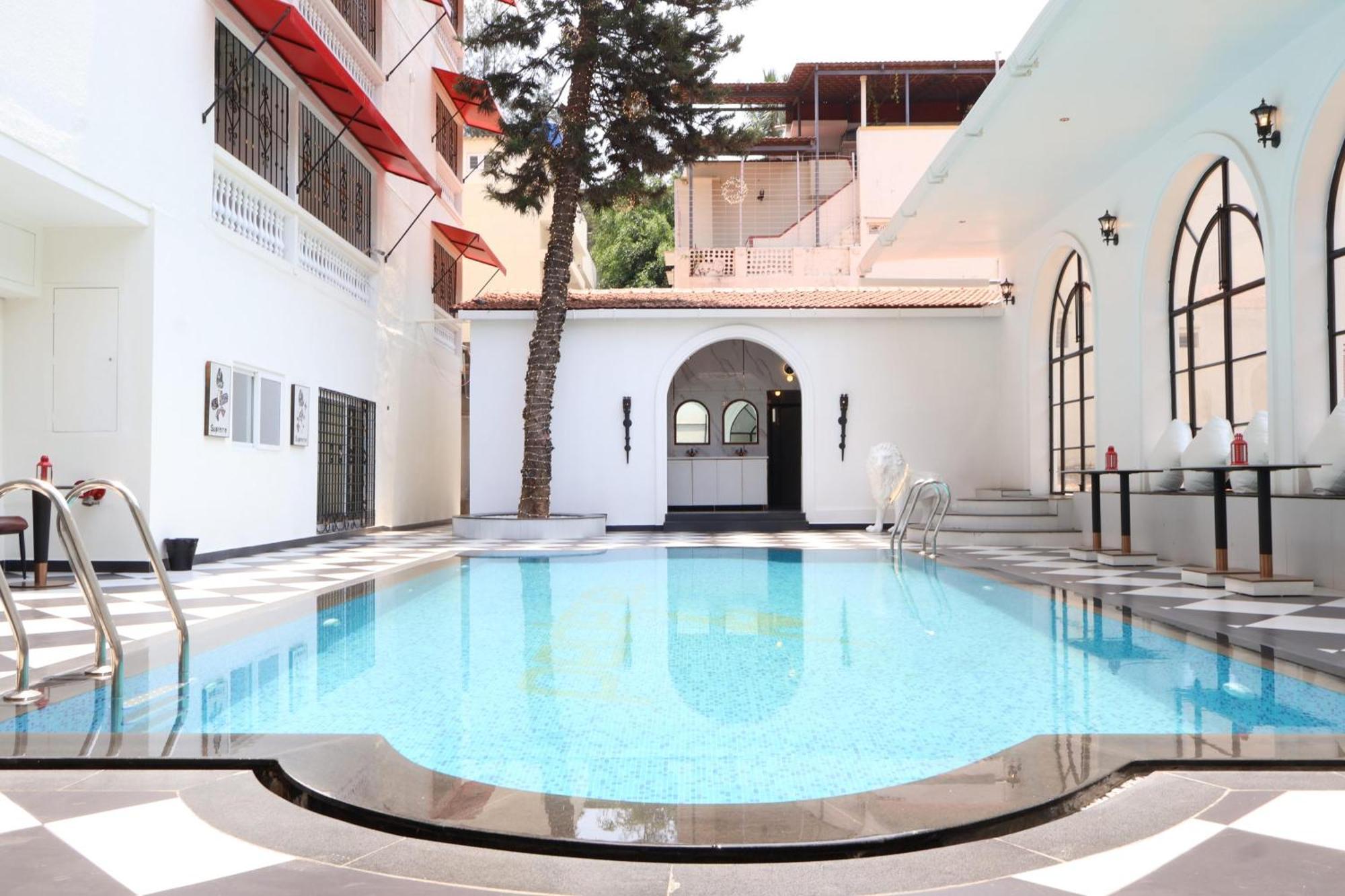 Nalapad'S Hotel Bangalore International Esterno foto